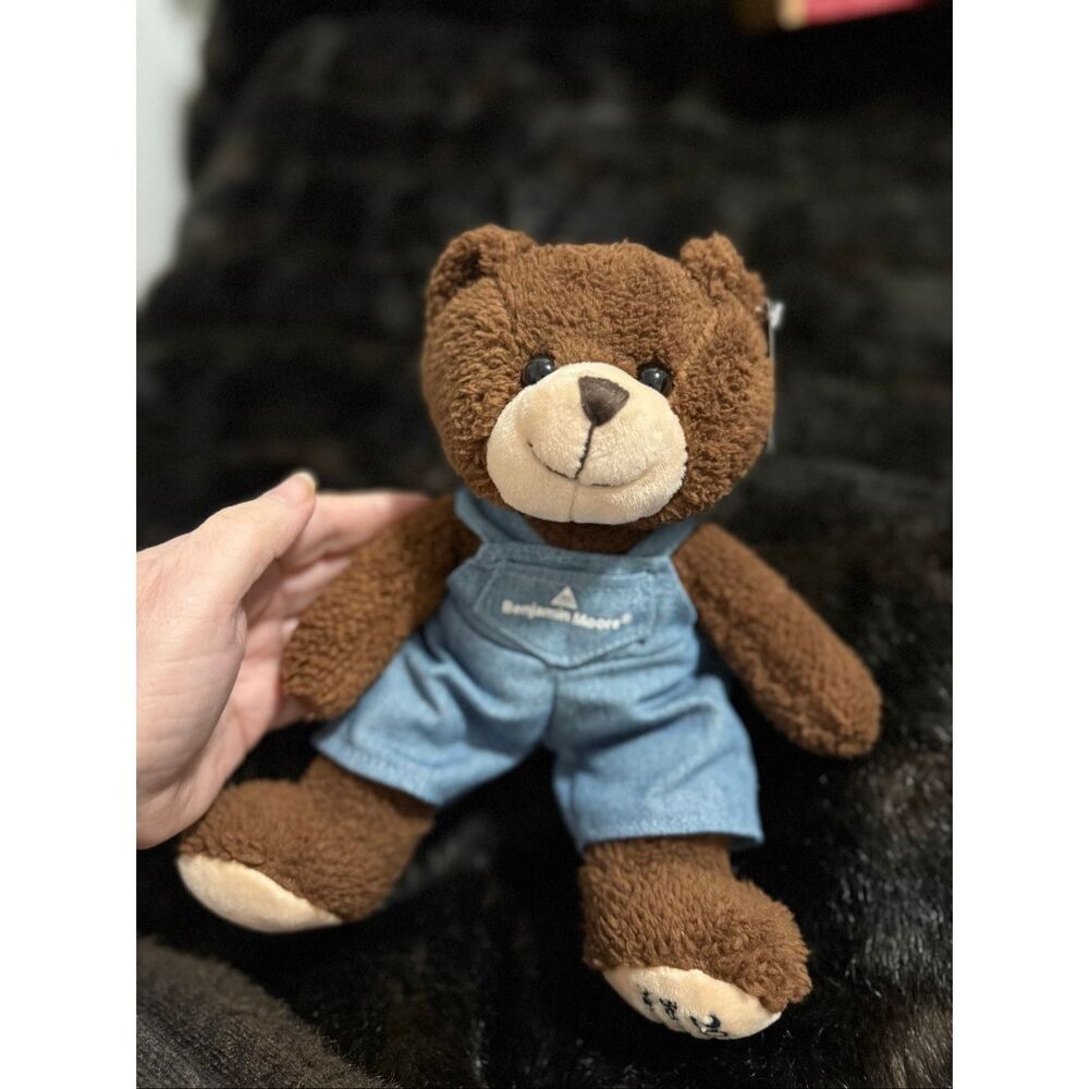 Benjamin Moore Teddy Bear 2022 Berkshire Hathaway Annual Meeting Plush Limited E